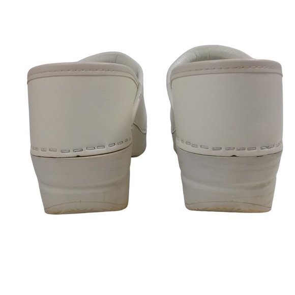 Dansko Women's Professional Padded Collars Full Grain Leather Clogs Size 6.5-7 - Picture 9 of 12